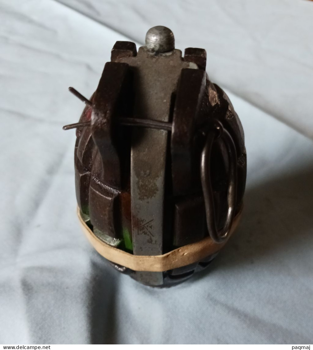 Grenade "Mills" 36 Neutralisée  UK WW Complète - Decorative Weapons