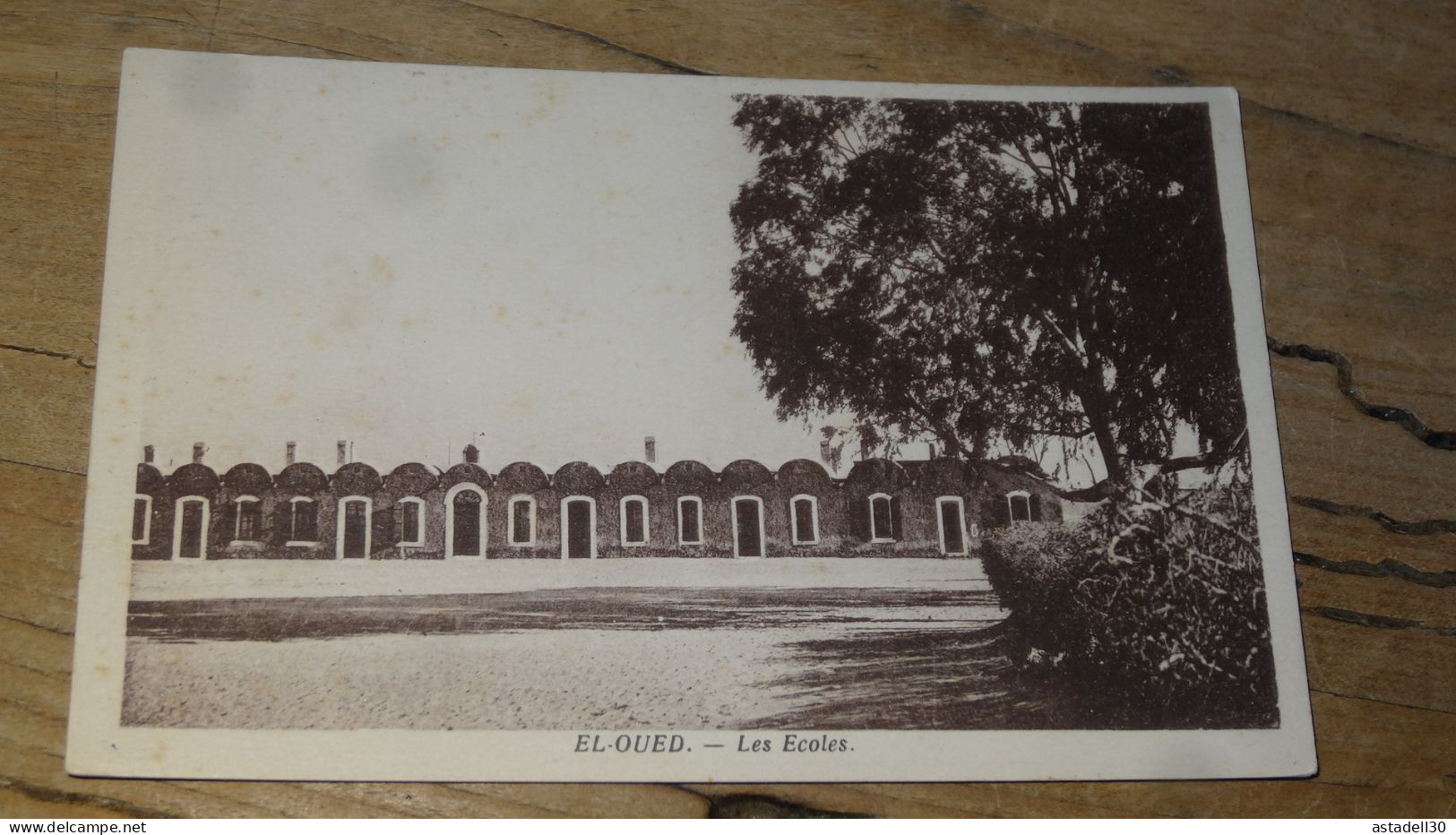 EL OUED, Les écoles  ............... BE2-18936 - El-Oued