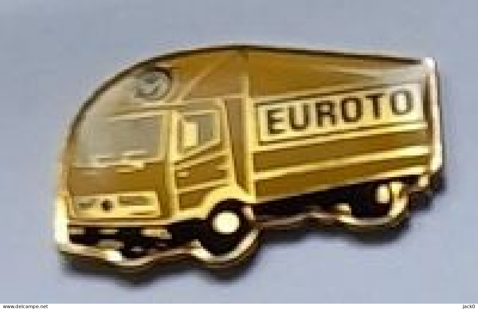 Pin's  Transport  Camion  Jaune  EUROTO - Transport