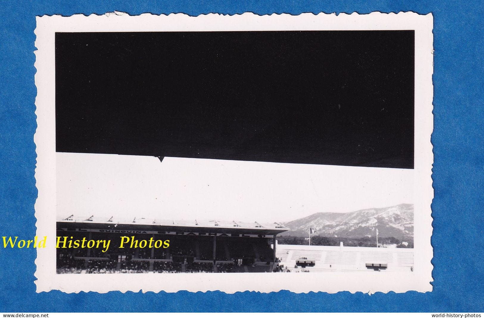 Photo Ancienne Snapshot - MARSEILLE - Course Cycliste - Tribune Du Stade Vélodrome - 1940 1950 - Vélo Architecture - Deportes