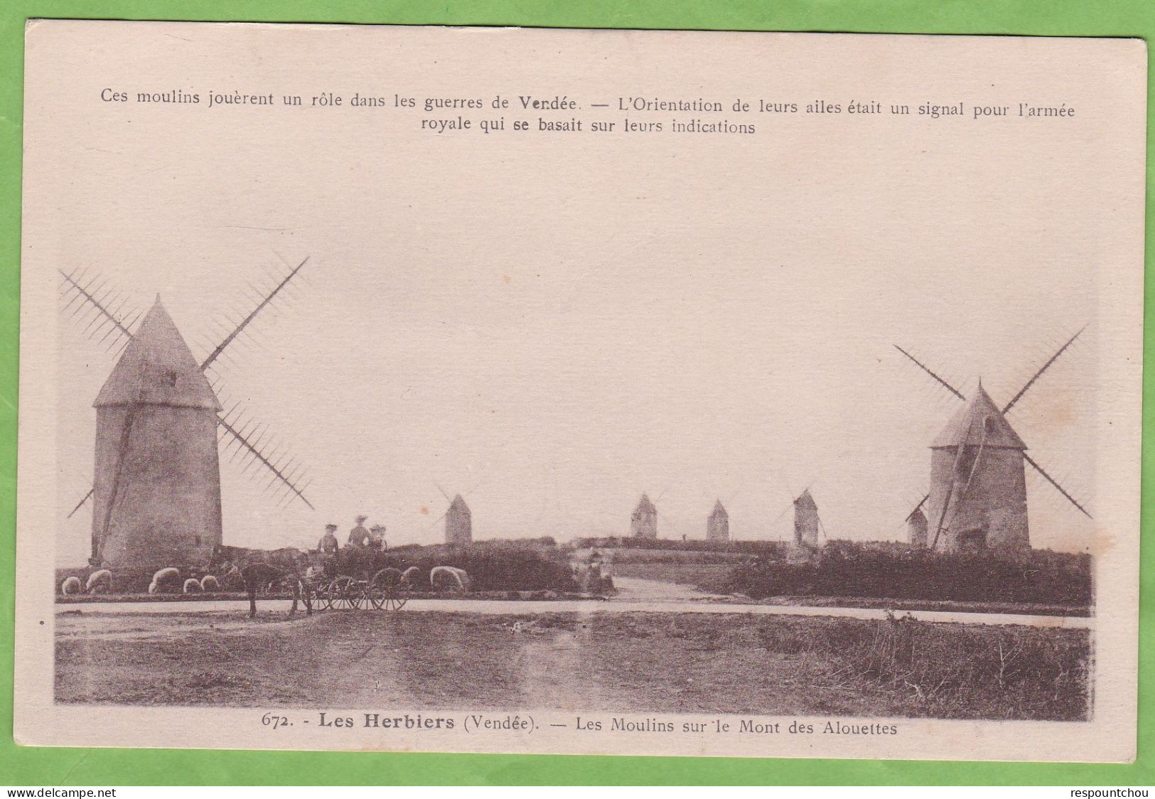 Belle CPA LES HERBIERS Les Moulins Sur Le Mont Des Alouettes 85 Vendée Moulin à Vent - Les Herbiers