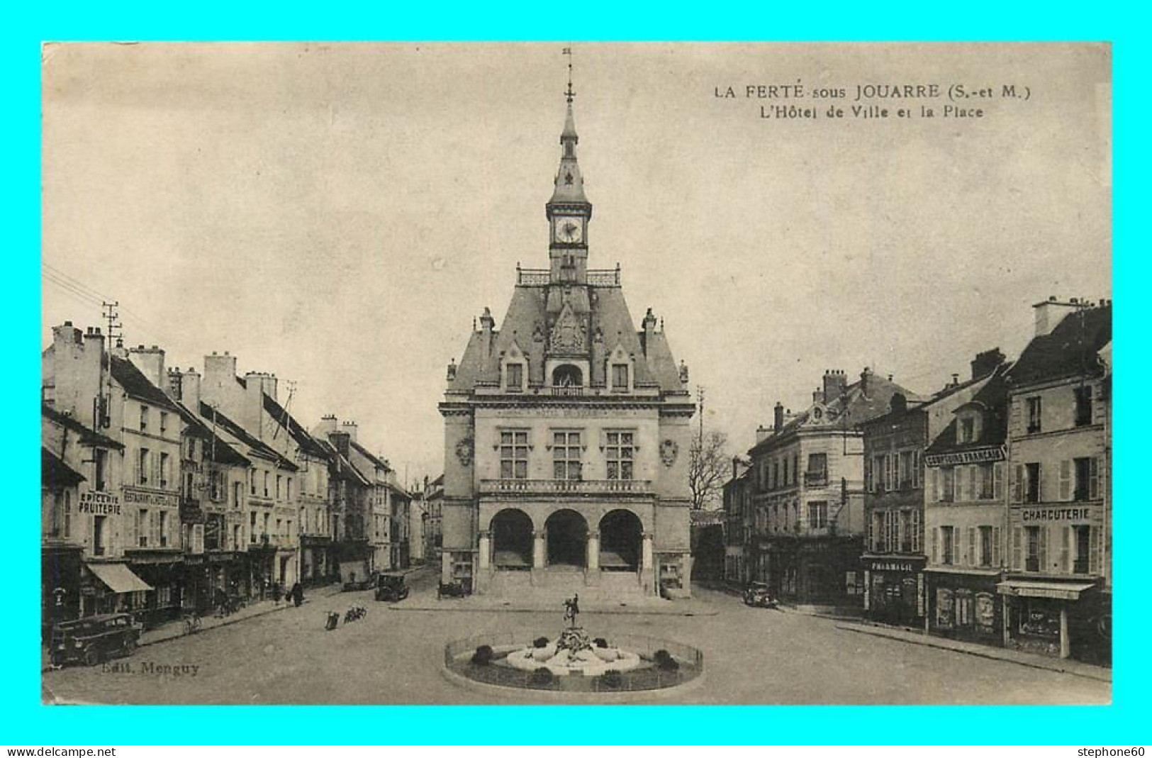 A885 / 087 77 - LA FERTE SOUS JOUARRE Hotel De Ville Et La Place - La Ferte Sous Jouarre