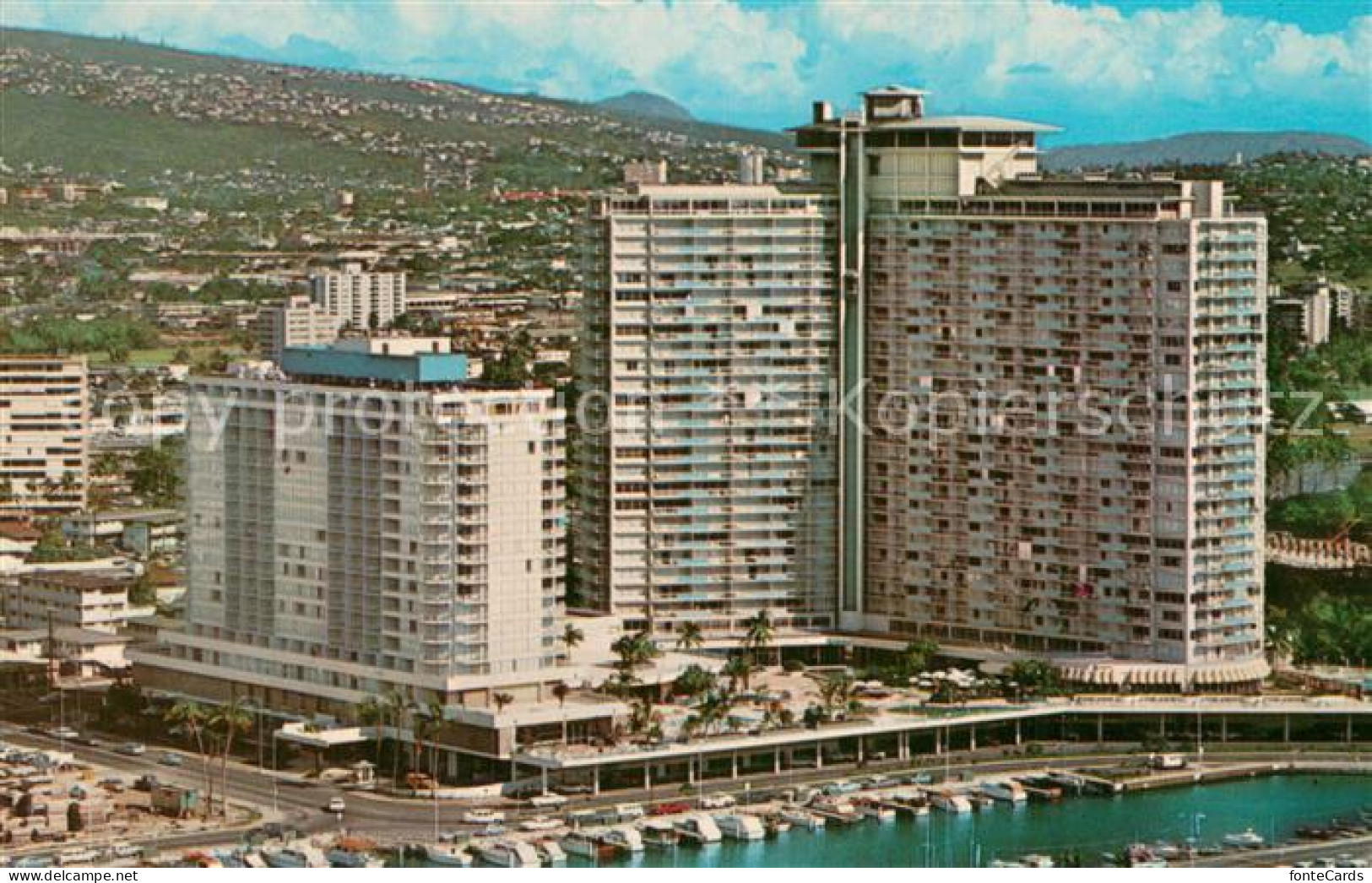 73766100 Waikiki_Honolulu_Hawaii Ilikai Hotel And The Yacht Harbor Air View - Otros & Sin Clasificación