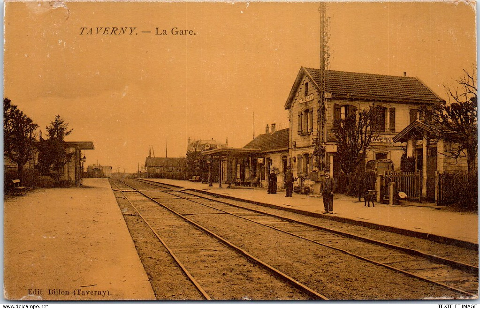 95 TAVERNY - Vue De L'interieur De La Gare. - Taverny