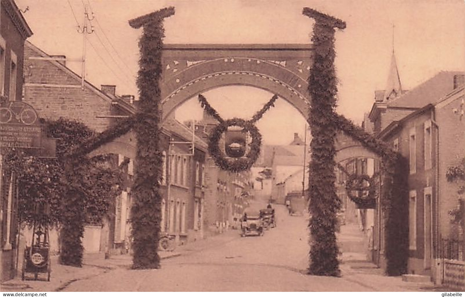 Namur - Havelange - Congrès Eucharistique Du 2 Août 1931 - Arc De Triomphe De La Rue De La Station - Havelange