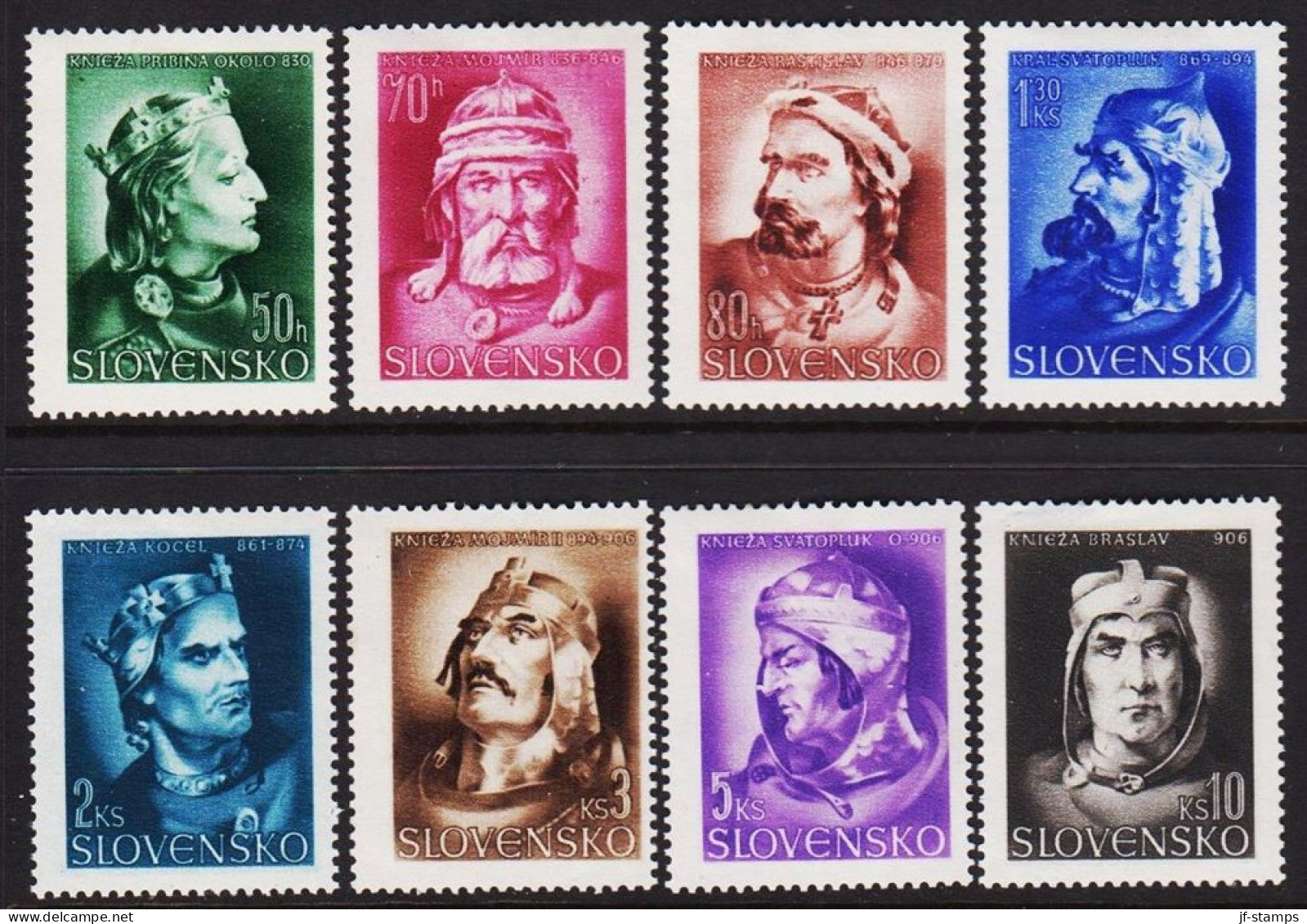 1944. SLOVENSKO Independence Complete Set Hinged.  (Michel 134-141) - JF546003 - Unused Stamps