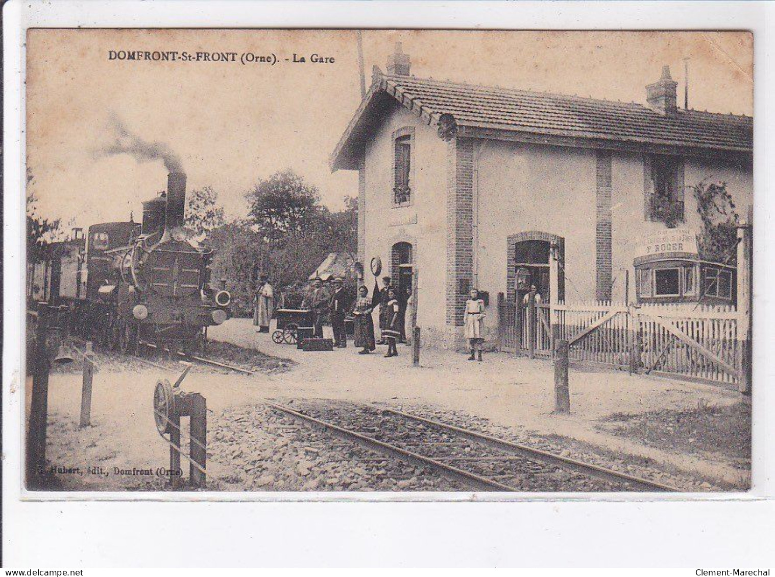 DOMFRONT-SAINT-FRONT: La Gare - Très Bon état - Domfront