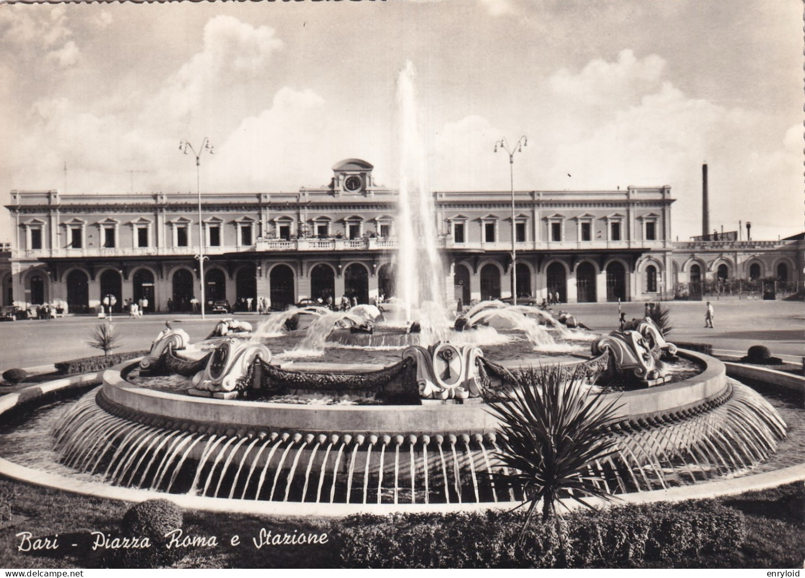 Bari Piazza Roma E Stazione - Bari