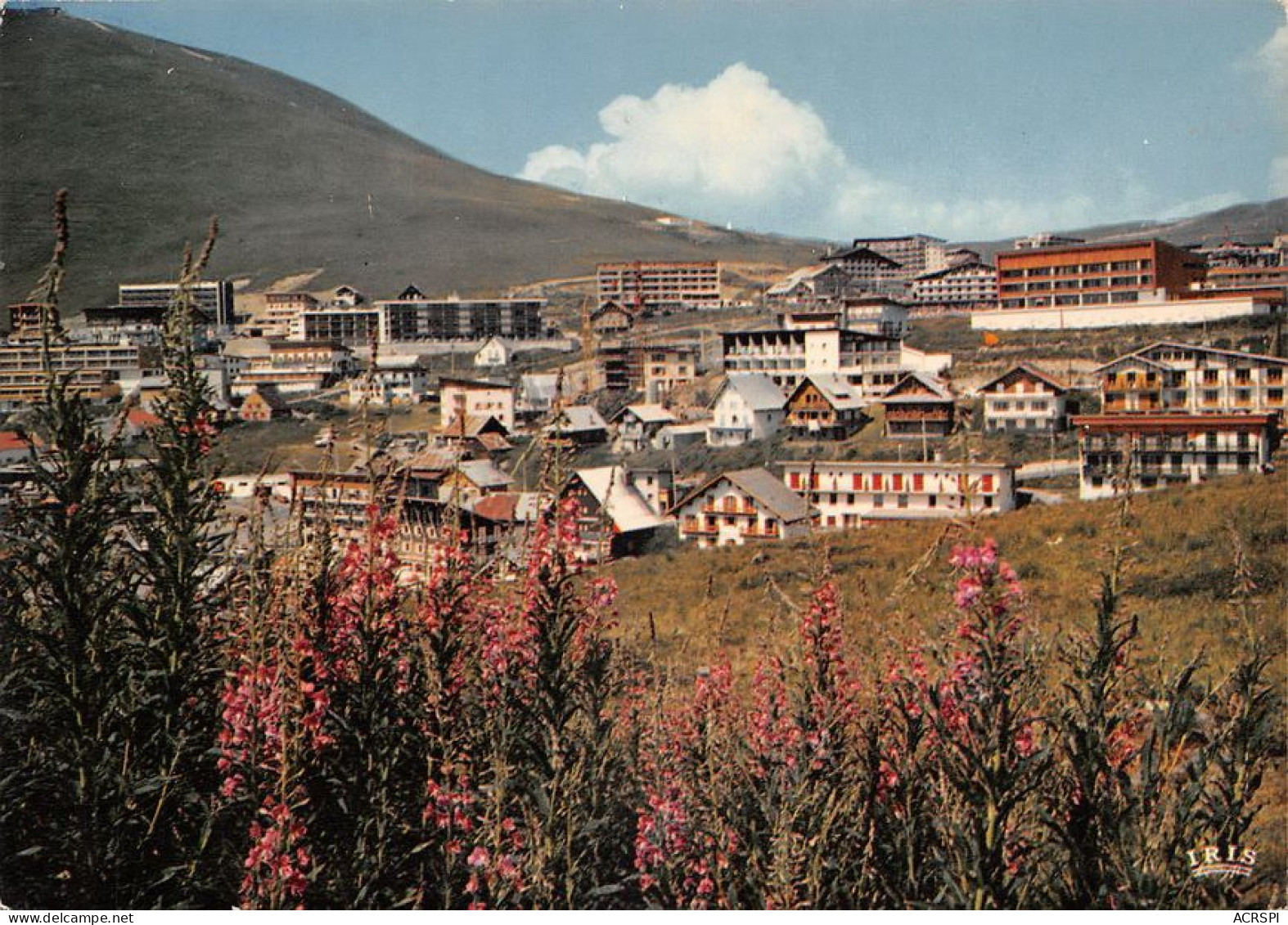 38  L'Alpe D'Huez Vue Générale En été  (Scan R/V) N°   30   \MT9144 - Bourg-d'Oisans