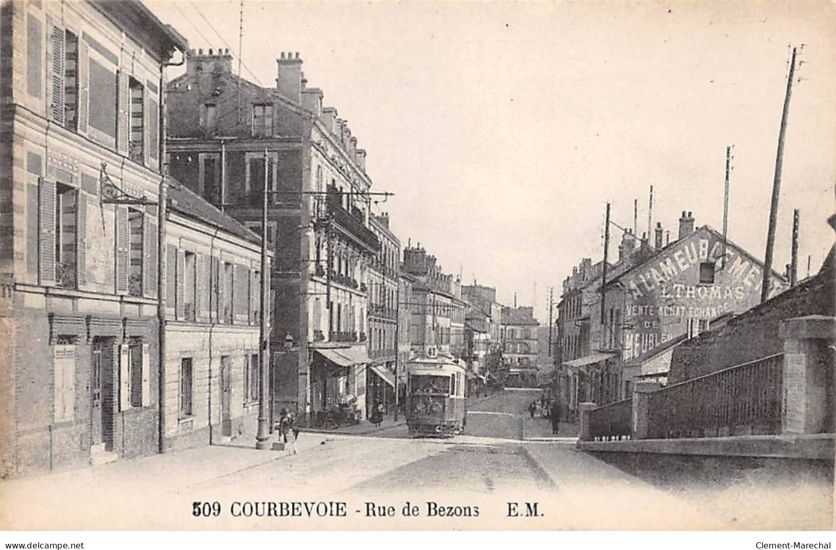 COURBEVOIE - Rue De Bezons - Très Bon état - Courbevoie