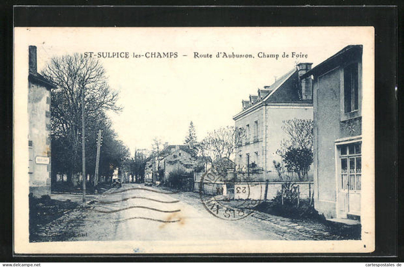 CPA St-Sulpice-les-Champs, Route D`Aubusson, Champ De Foire  - Aubusson