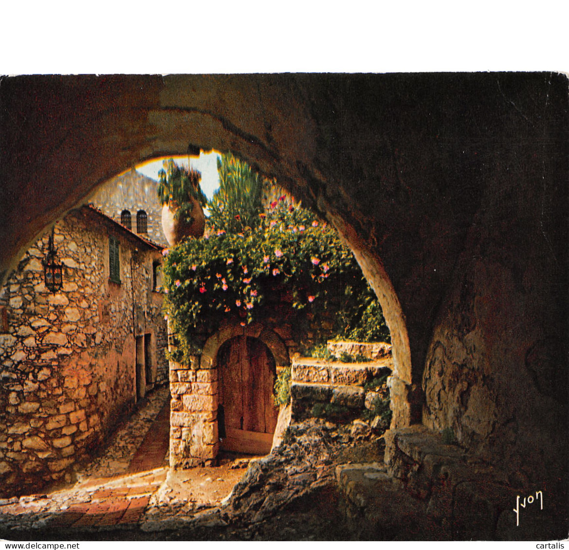 06-EZE-N°3804-A/0267 - Eze