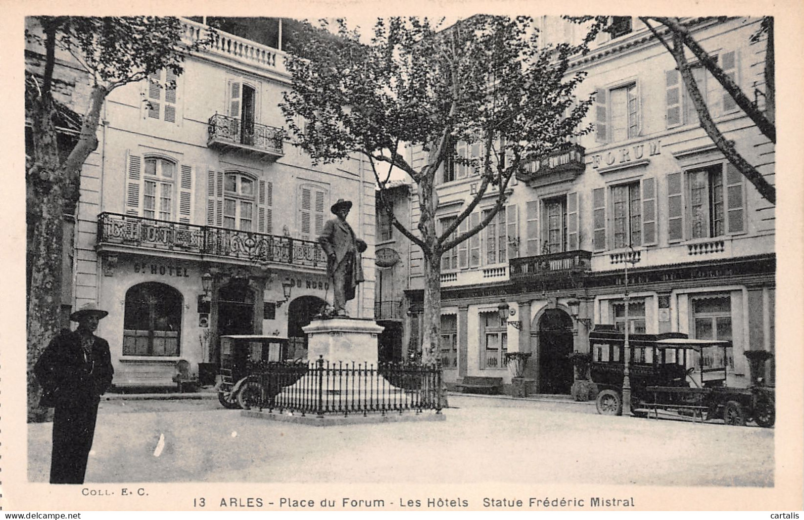 13-ARLES-N°3807-E/0359 - Arles