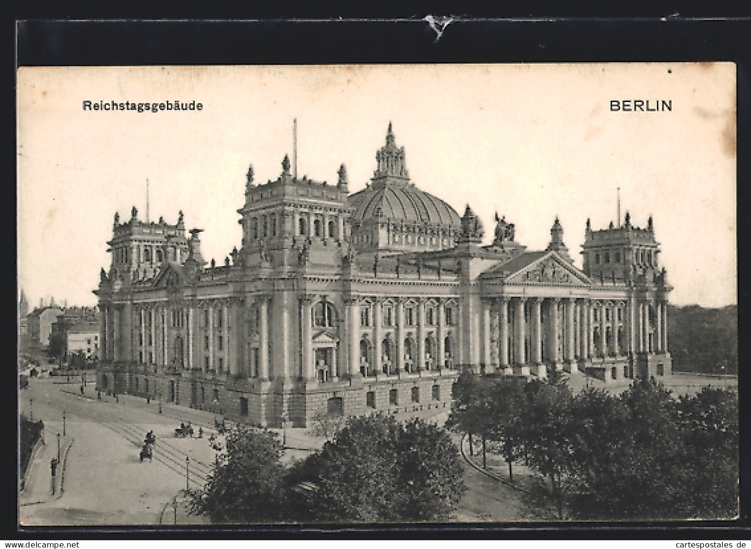 AK Berlin-Tiergarten, Partie Am Reichstagsgebäude  - Dierentuin