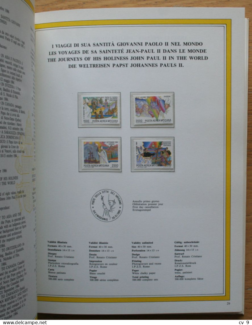 Complete + Postcards + Vignette STOCKHOLMIA 1986 Yearbook POSTFRIS / MNH / **  VATICANO VATICAN VATICAAN