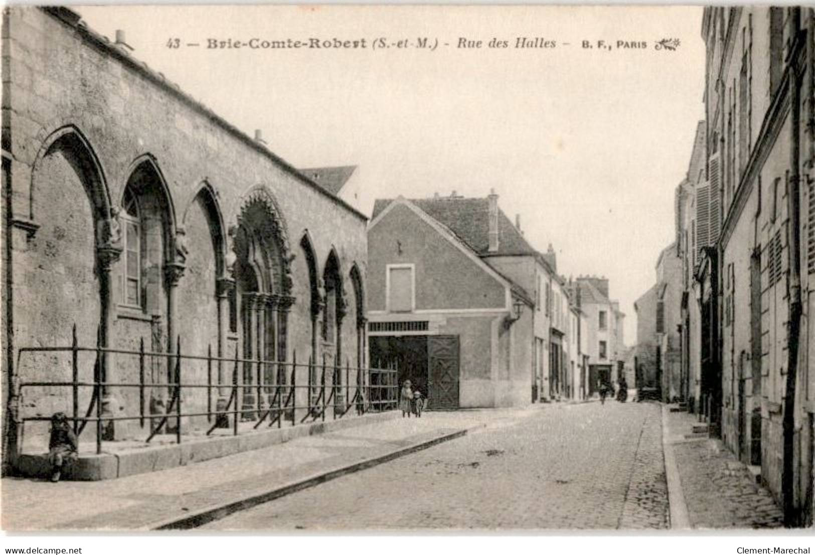 BRIE-COMTE-ROBERT: Rue Des Halles - Très Bon état - Brie Comte Robert