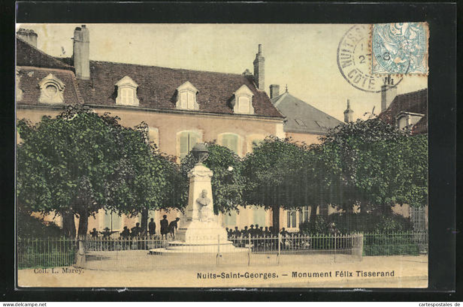 CPA Nuits-Saint-Georges, Monument Felix Tisserand  - Nuits Saint Georges