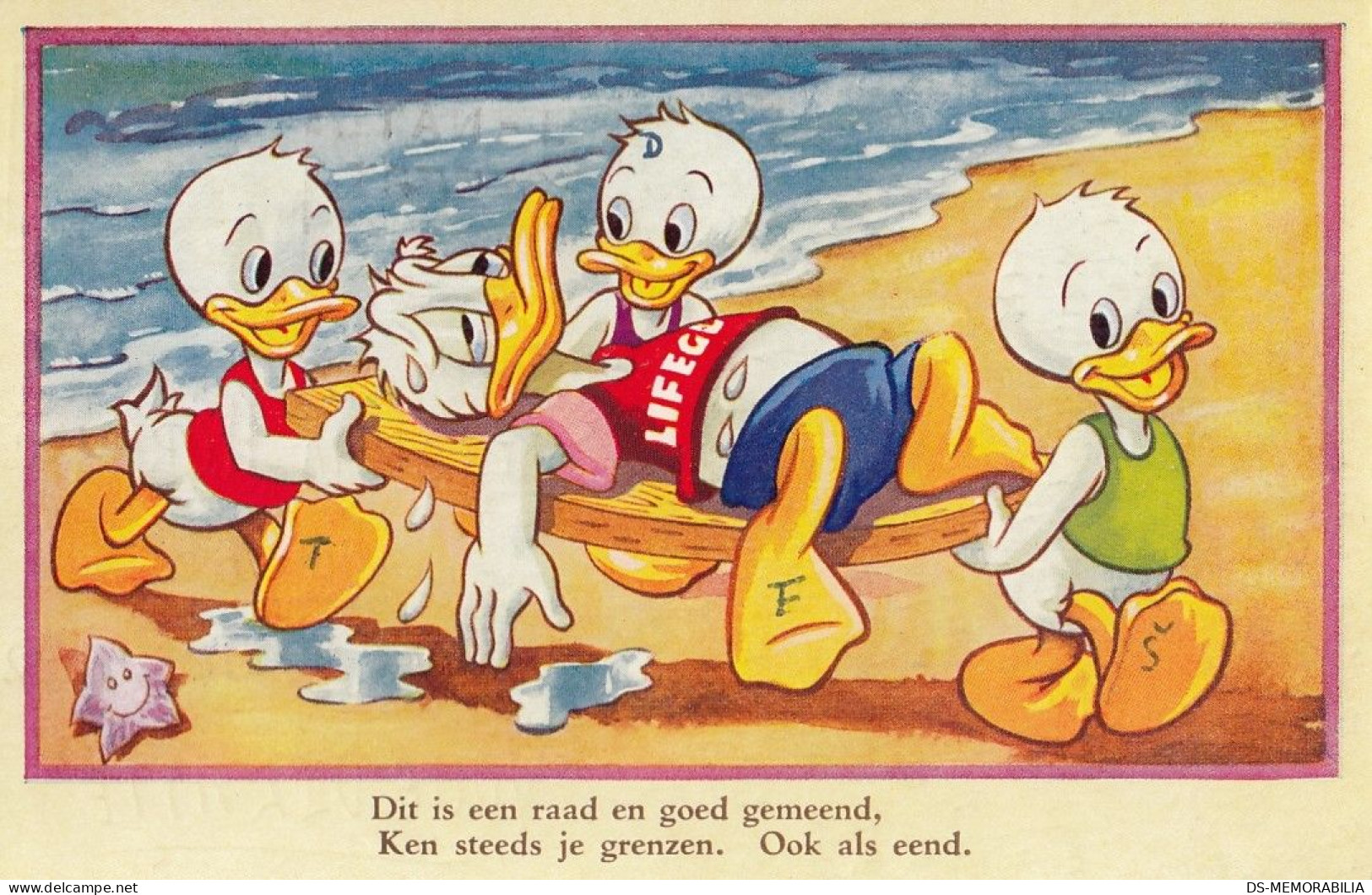 Disney Donald Duck Saved By His Nephews Old Postcard 1958 - Sonstige & Ohne Zuordnung