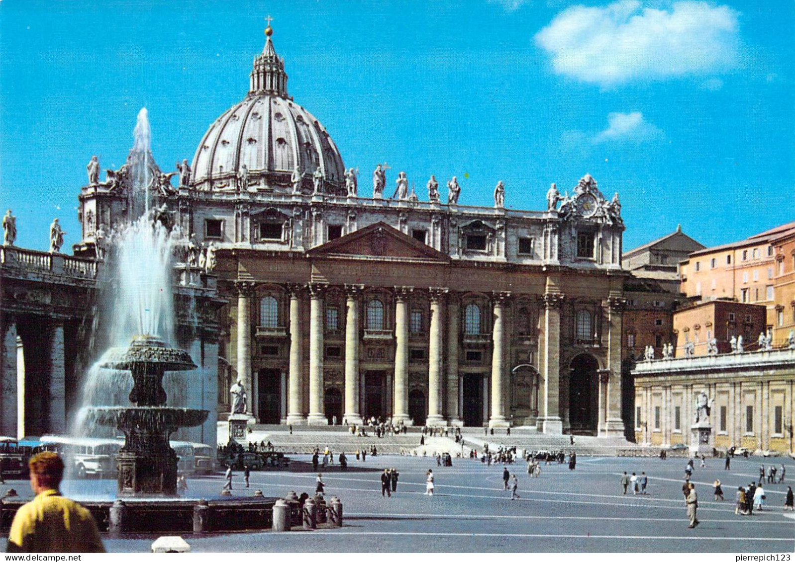 Rome - Place Saint Pierre - Plaatsen & Squares