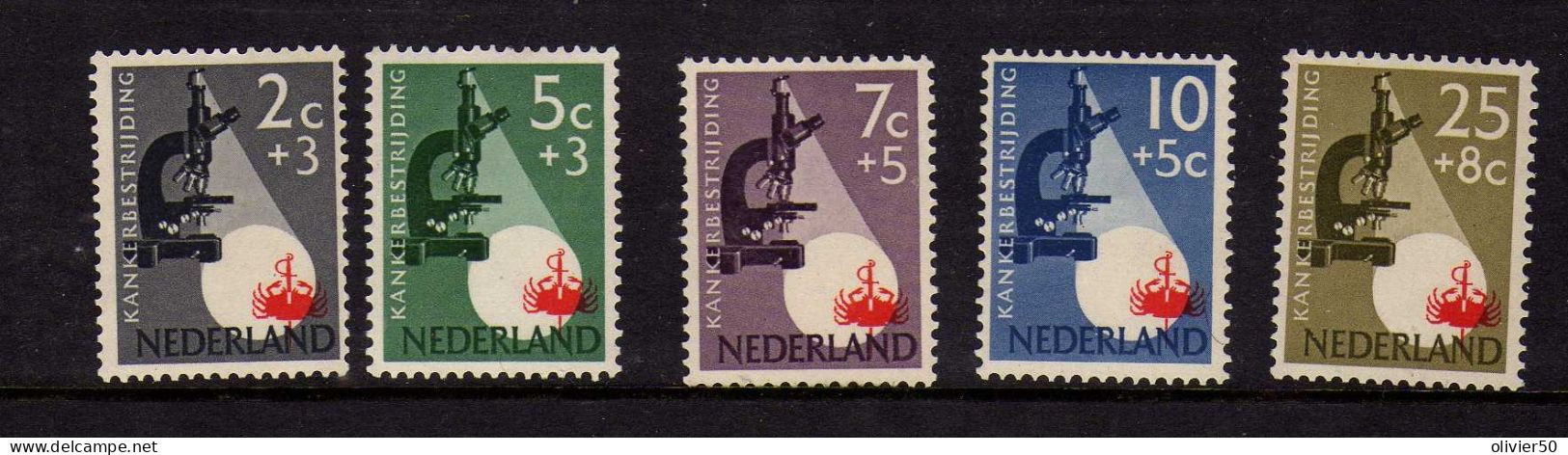 Pays-Bas - 1955 - Ligue Contre Le Cancer  - Neufs** - MNH - Unused Stamps