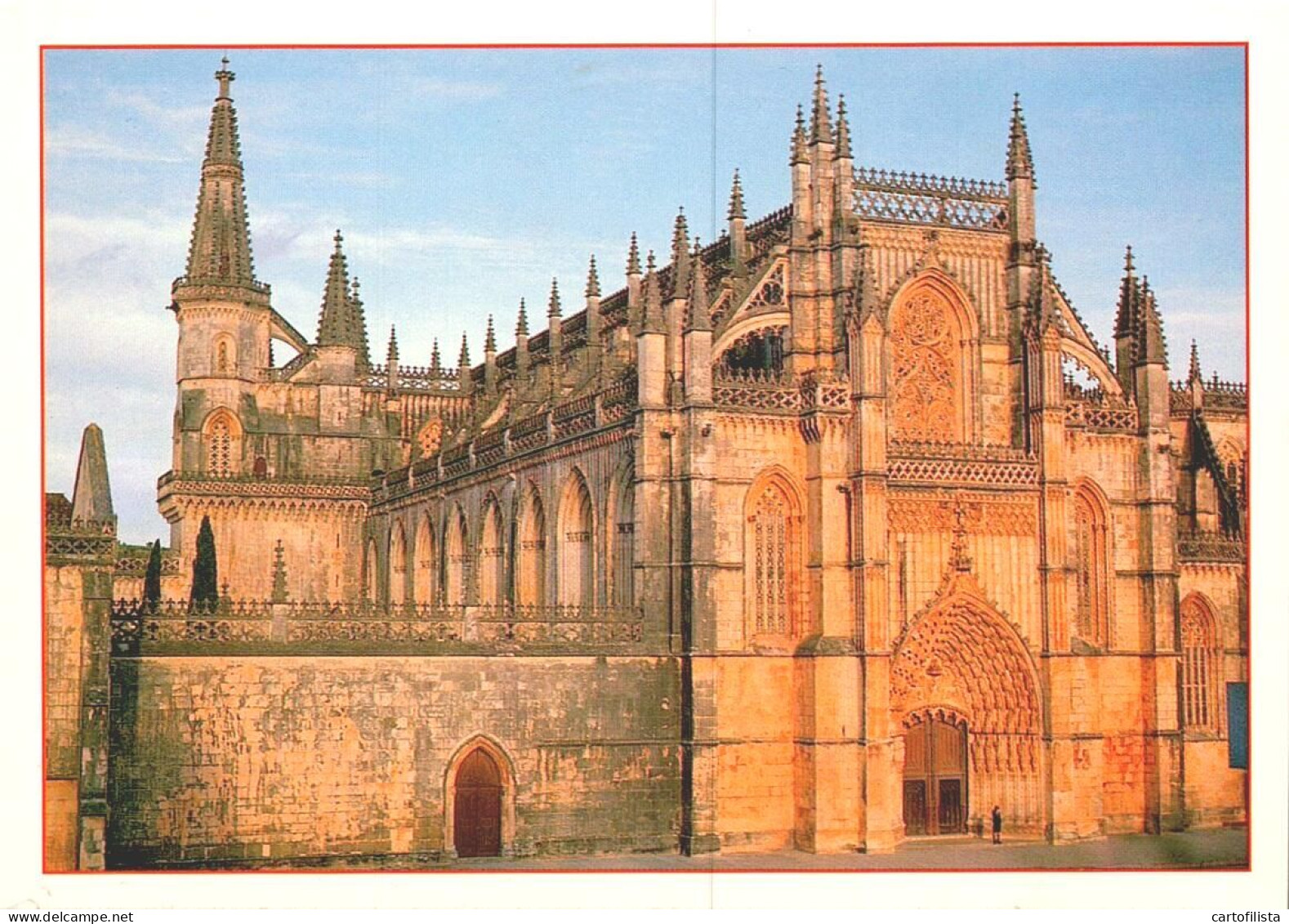 BATALHA - Fachada Do Mosteiro  ( 2 Scans ) - Leiria