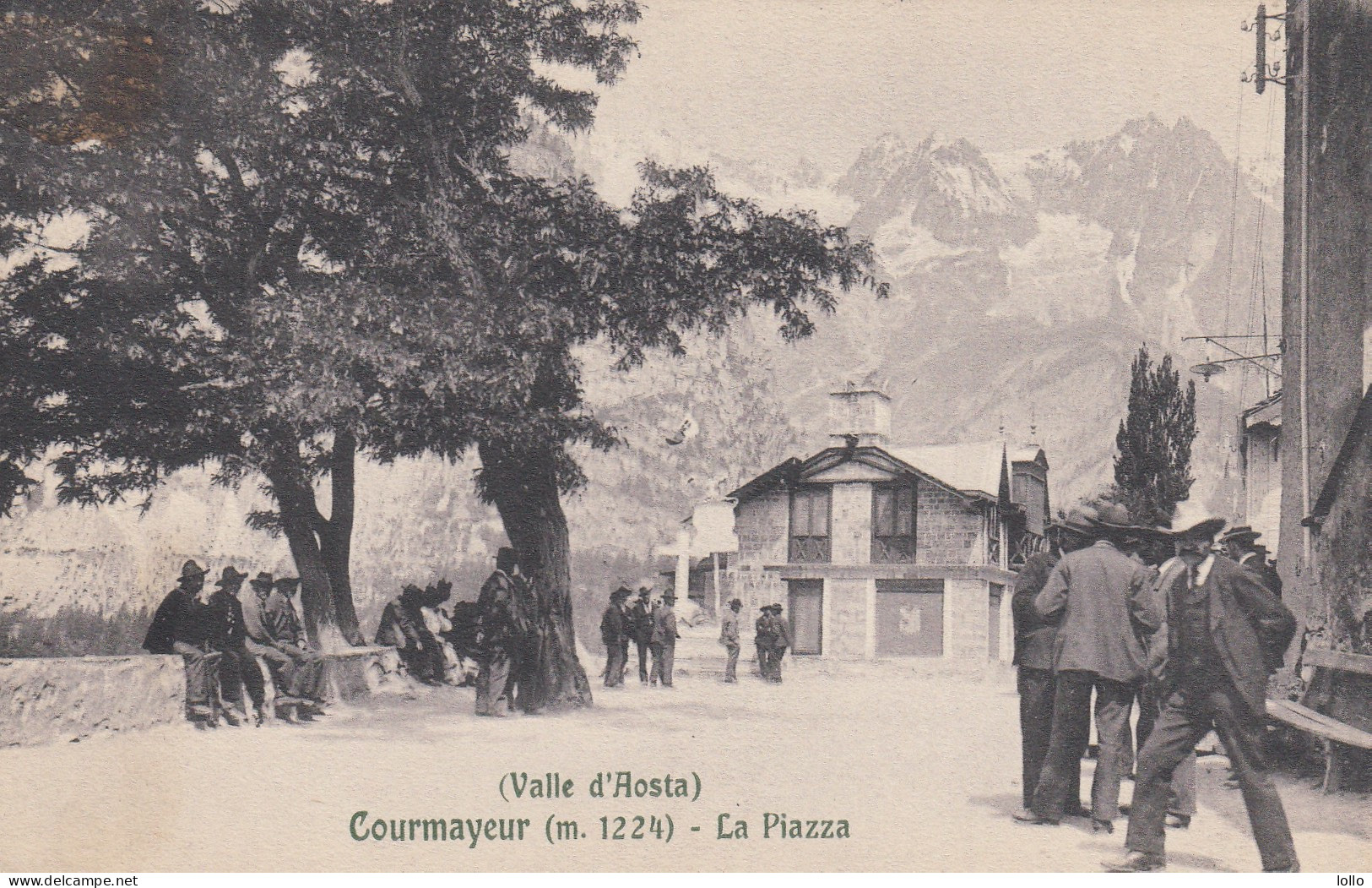 Val D'Aosta  -  Aosta  -  Courmayeur  -   La Piazza  -  F. Piccolo  -  Viagg  -  Molto Bella Animata - Aosta