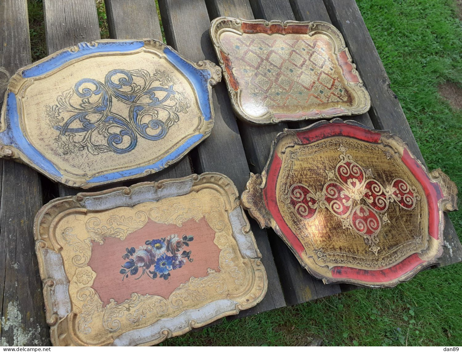 LOT DE 4 PLATEAUX FLORENTINS STYLE RENAISSANCE ITALIENNE - 17 PHOTOS - Ref 2404B - Popular Art