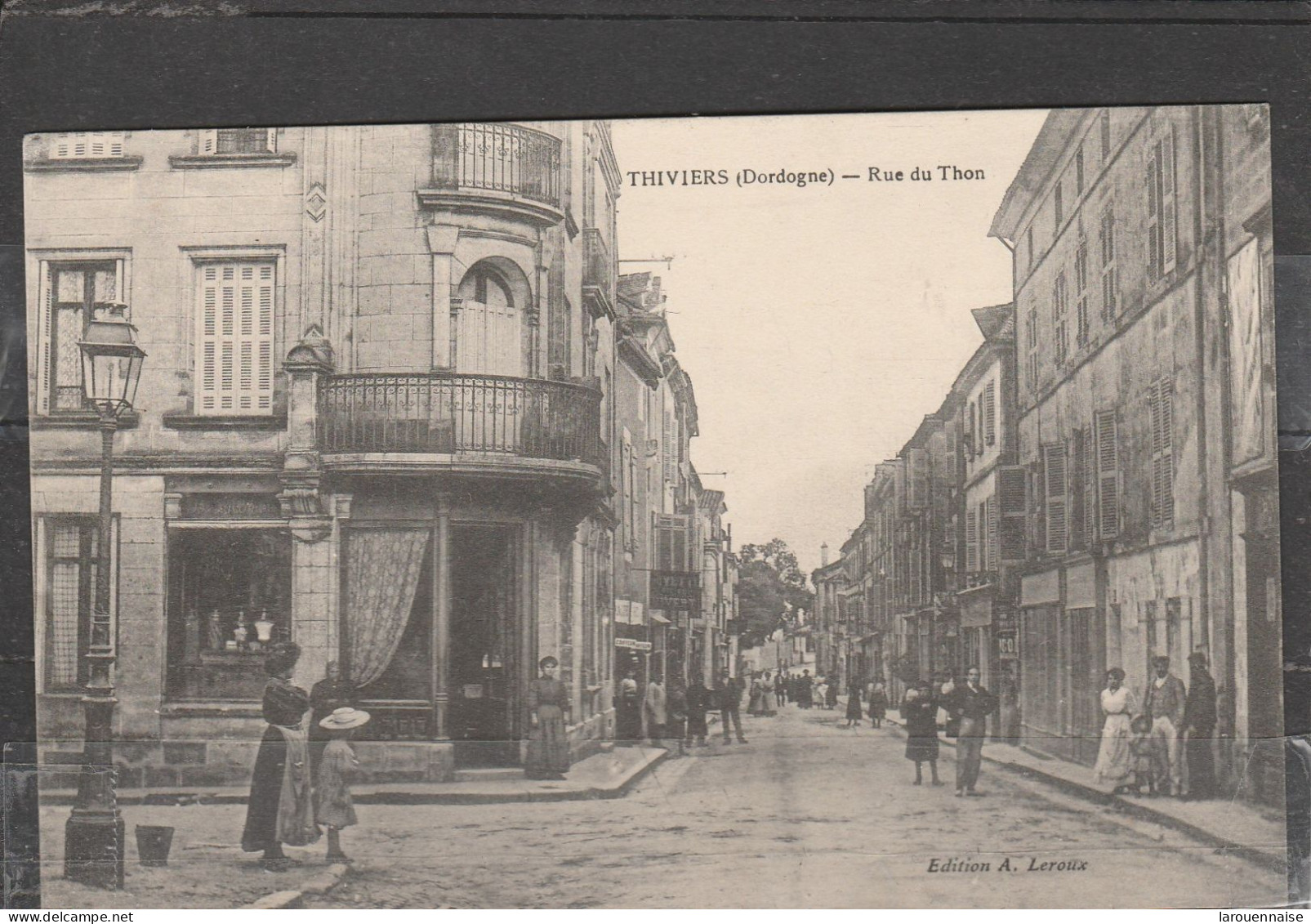 24 - THIVIERS - Rue Du Thon - Thiviers