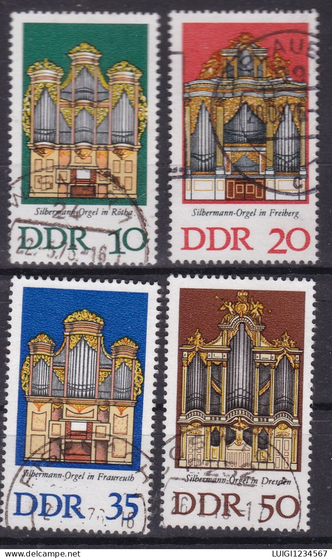 MICHEL NR 2116/2117 - Used Stamps