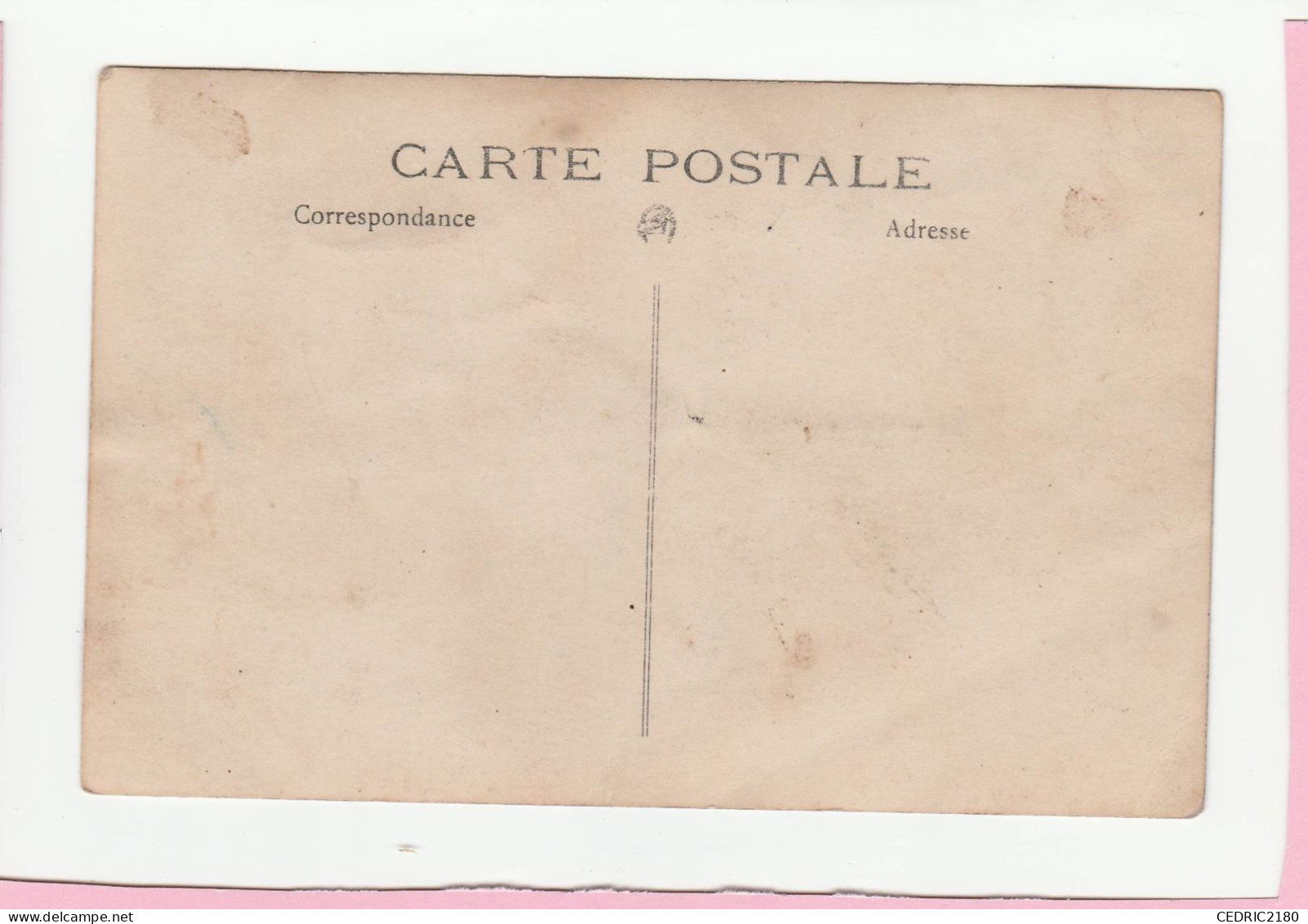 CARTE PHOTO VOITURE AVEC DES PERSONNE A L'INTERIEUR - Photographs