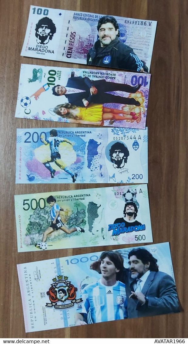 Fantasy- Diego-Maradona The Argentinian Soccer Legend Lot 13 Banknote Reproductions - Argentina