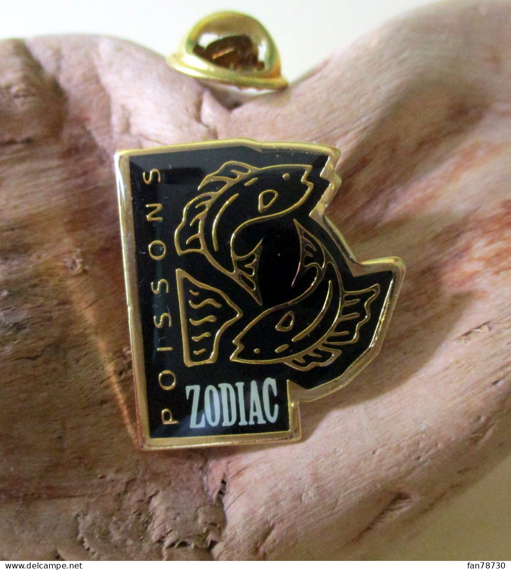 Pin's Zodiac X 3 - Signes Sagittaire, Balance Et Poissons  (3 Photos) - - Other & Unclassified