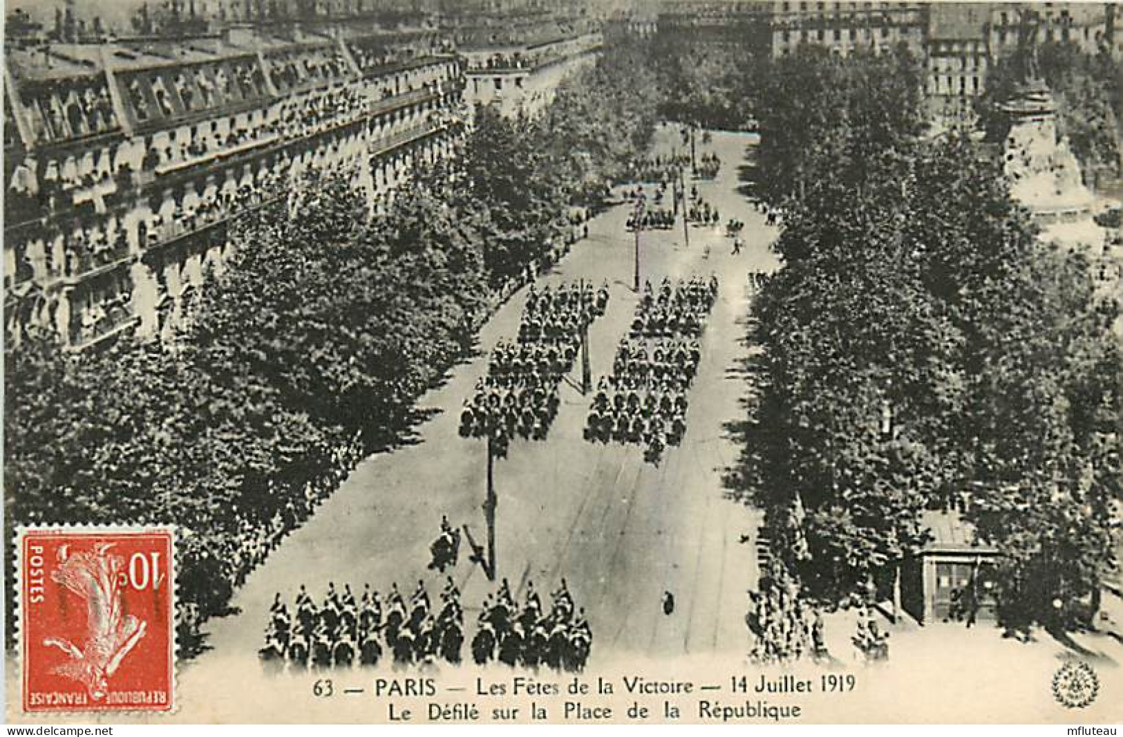 75* PARIS 3e   Place Republique  Defile De La Victoire 1919    RL04 .0392 - District 03