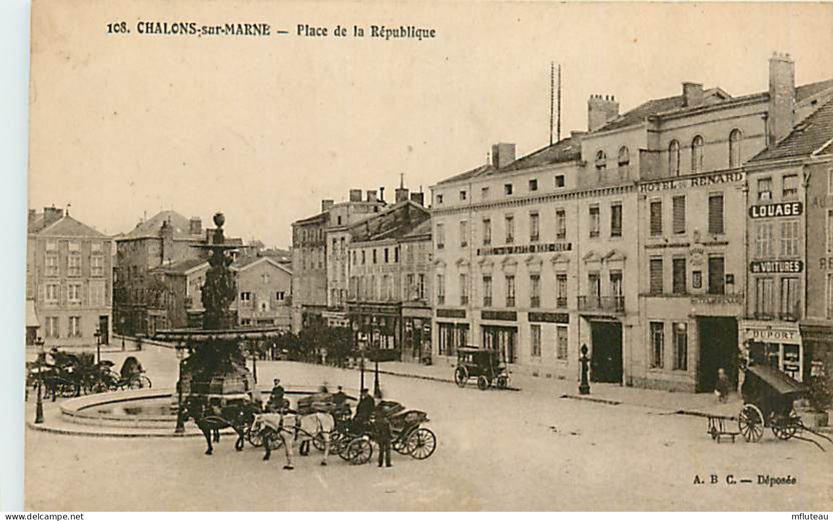 51* CHALONS Sur Marne Place De La Republique   RL03,1468 - Châlons-sur-Marne