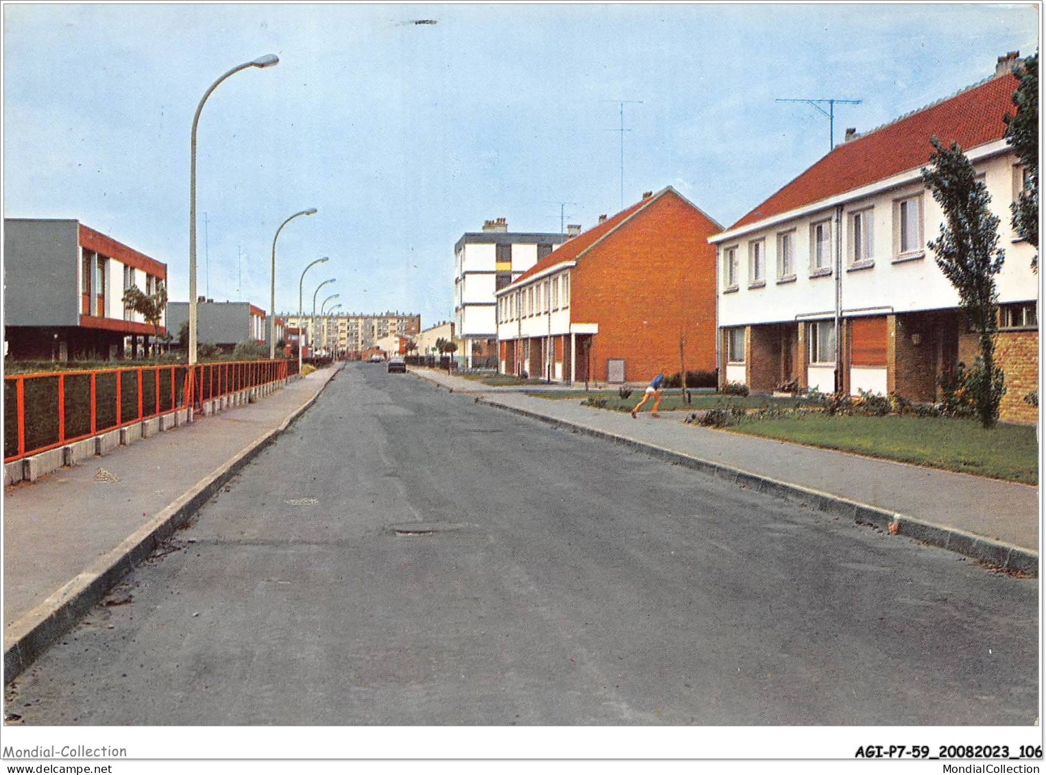 AGIP7-59-0562 - GRANDE-SYNTHE - Rue Pierre Et Marie Curie  - Grande Synthe