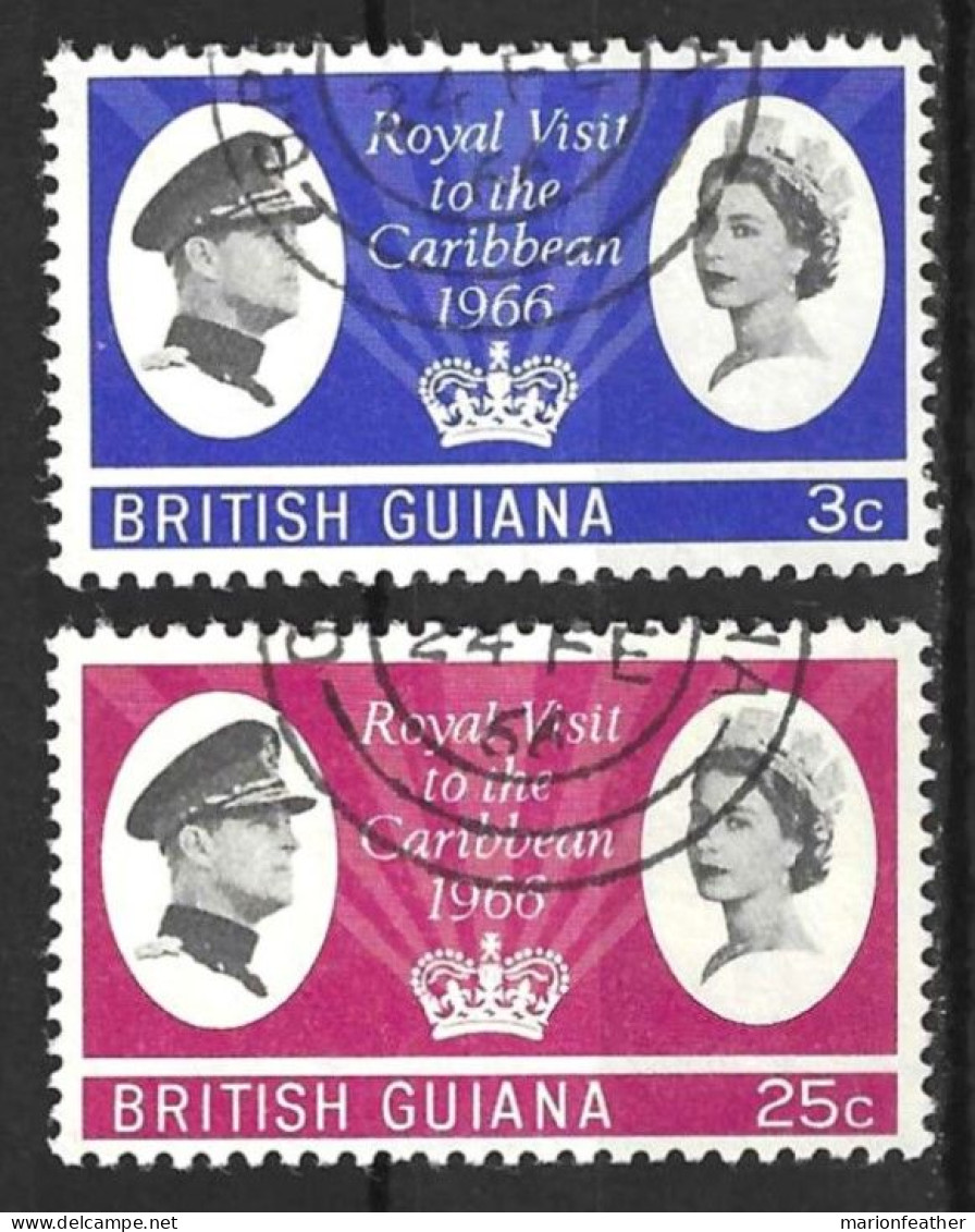 BRITISH GUIANA....QUEEN ELIZABETH II...(1952-22..)...." 1966.."....OMNIBUS.....ROYAL VISIT..., SET OF 2.....VFU.. - Britisch-Guayana (...-1966)