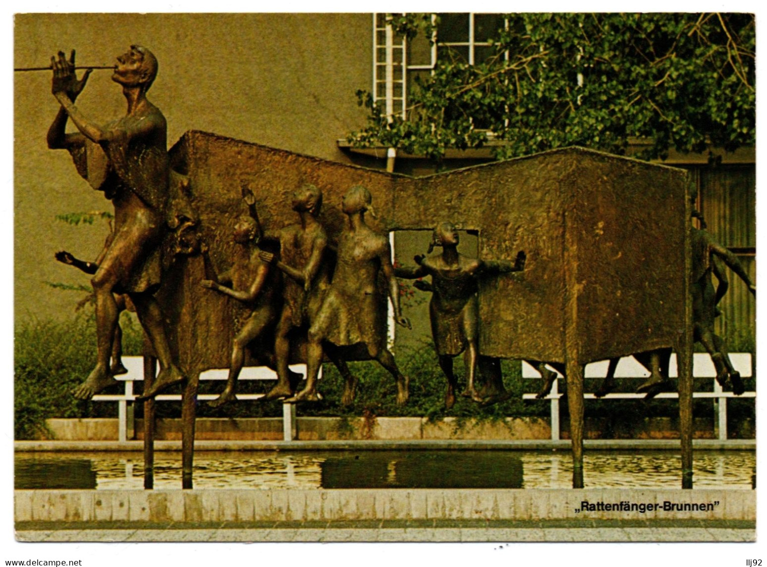 CPSM GF ALLEMAGNE - HAMELN-WESER - 3250. "Rattenfänger-Brunnen" - Hameln (Pyrmont)