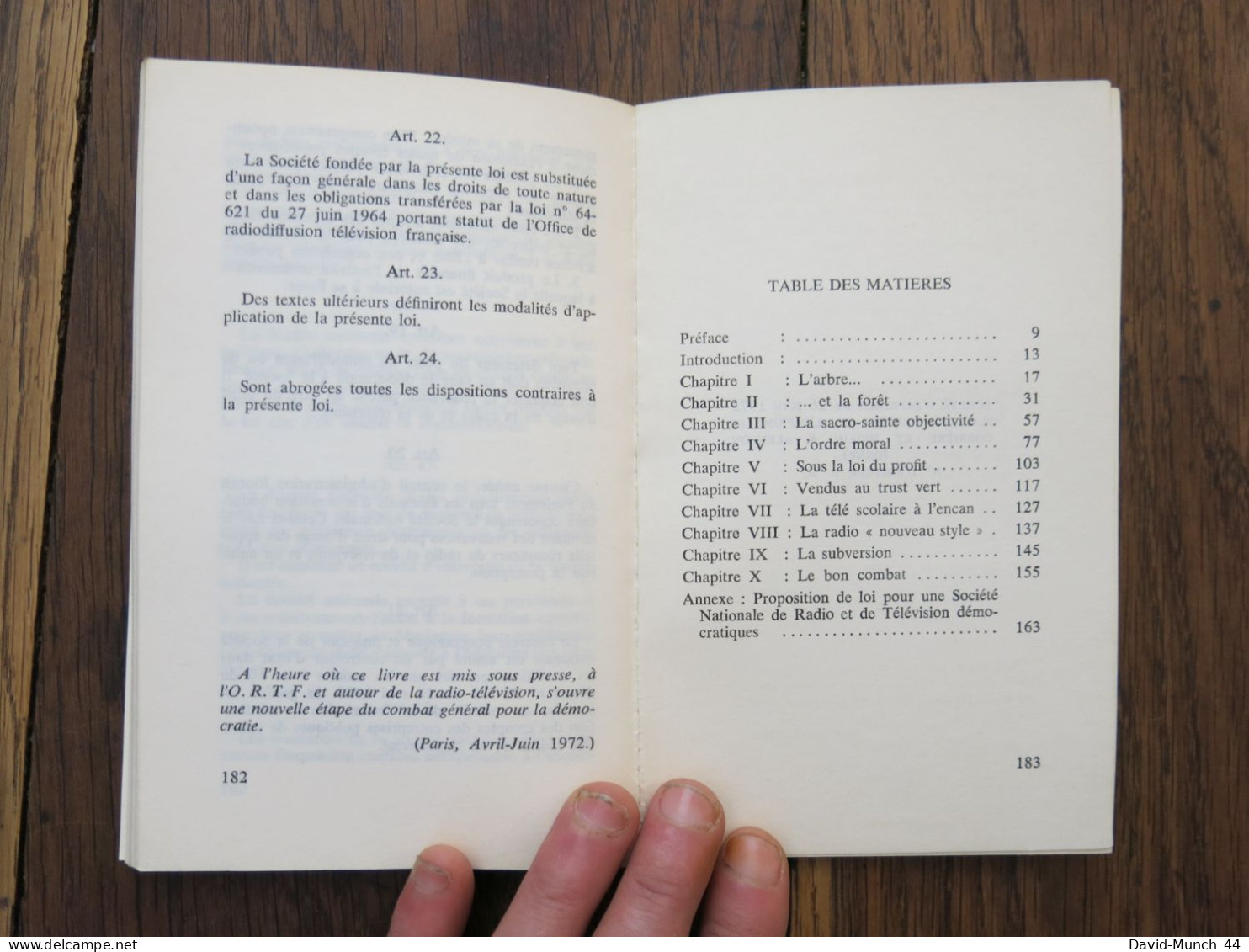 Scandales à l'ORTF de Jerome Favard & Jean Rocchi. Le Pavillon, Roger Maria éditeur. 1972