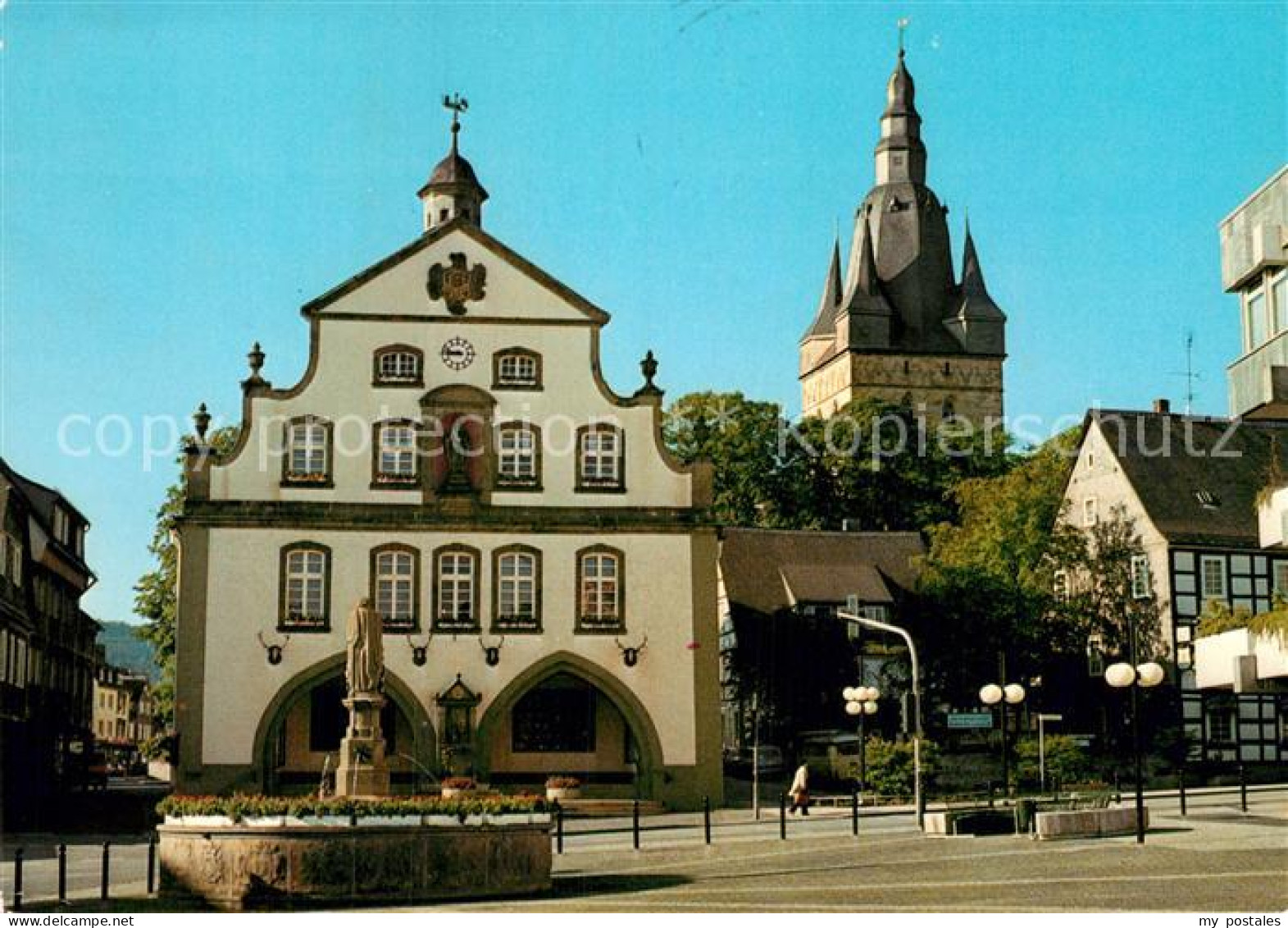 72985194 Brilon Marktplatz Rathaus Propsteikirche Brilon - Brilon