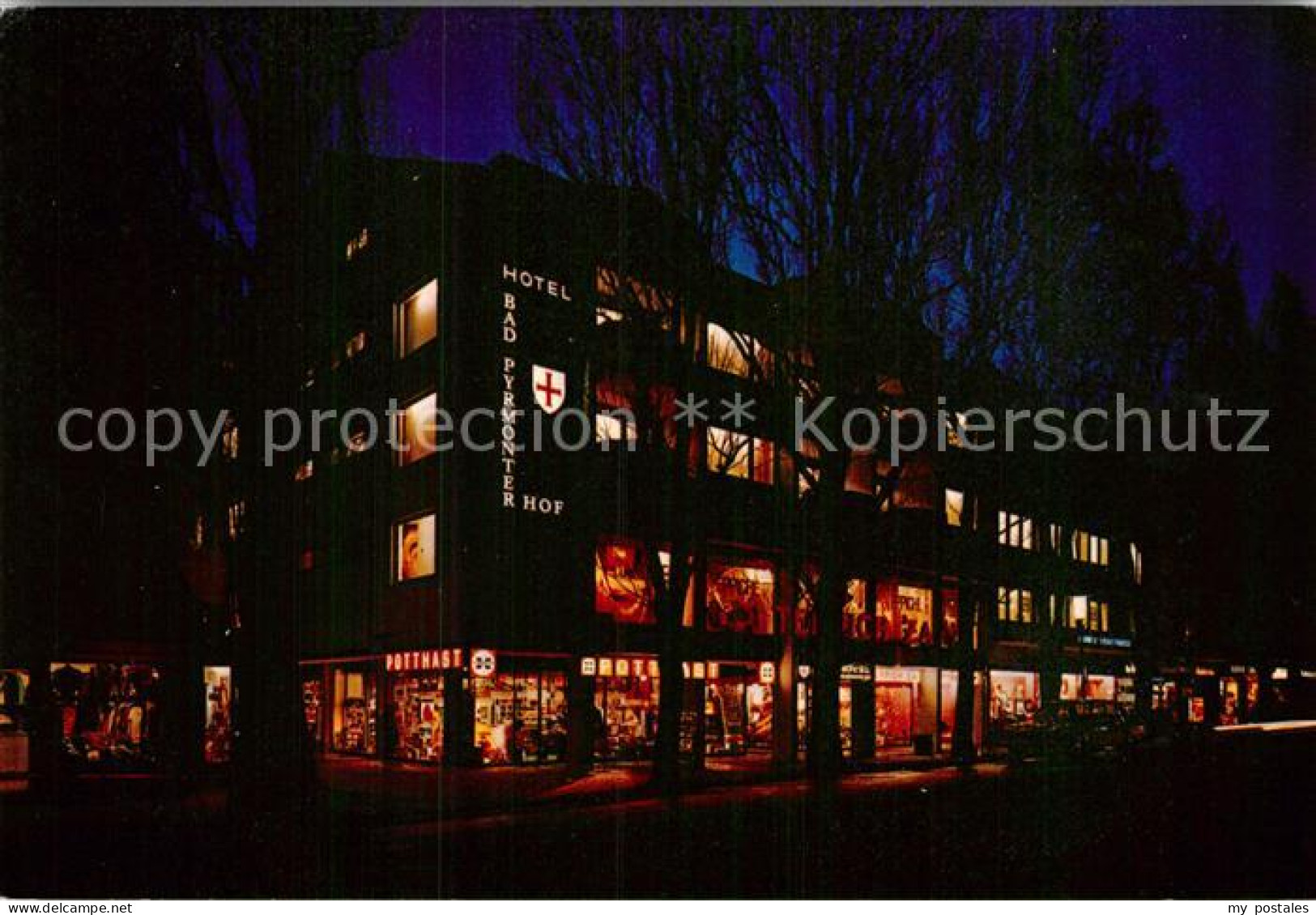 72985165 Bad Pyrmont Hotel Bad Pyrmonter Hof Bei Nacht Bad Pyrmont - Bad Pyrmont