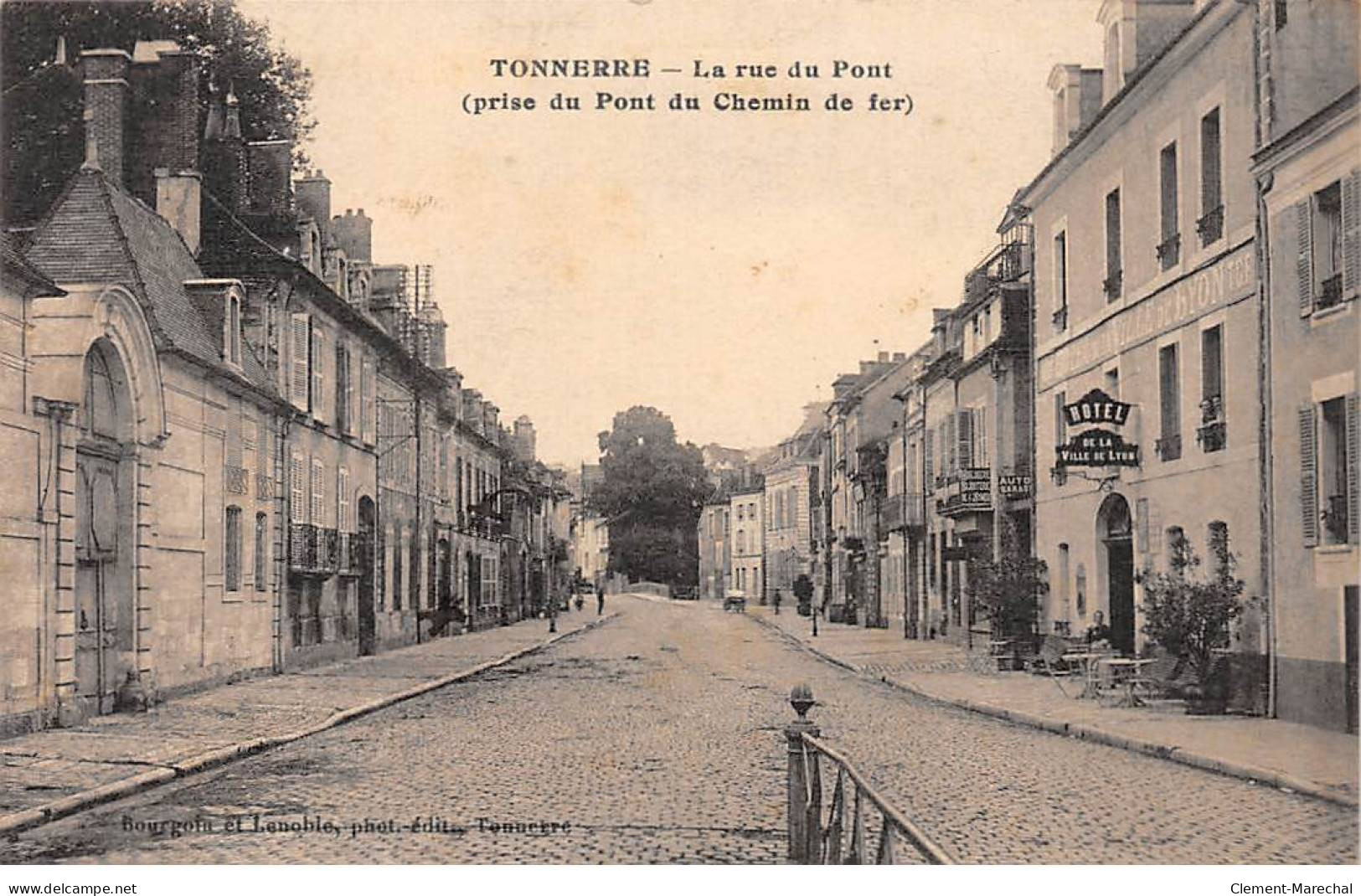 TONNERRE - La Rue Du Pont - Très Bon état - Tonnerre