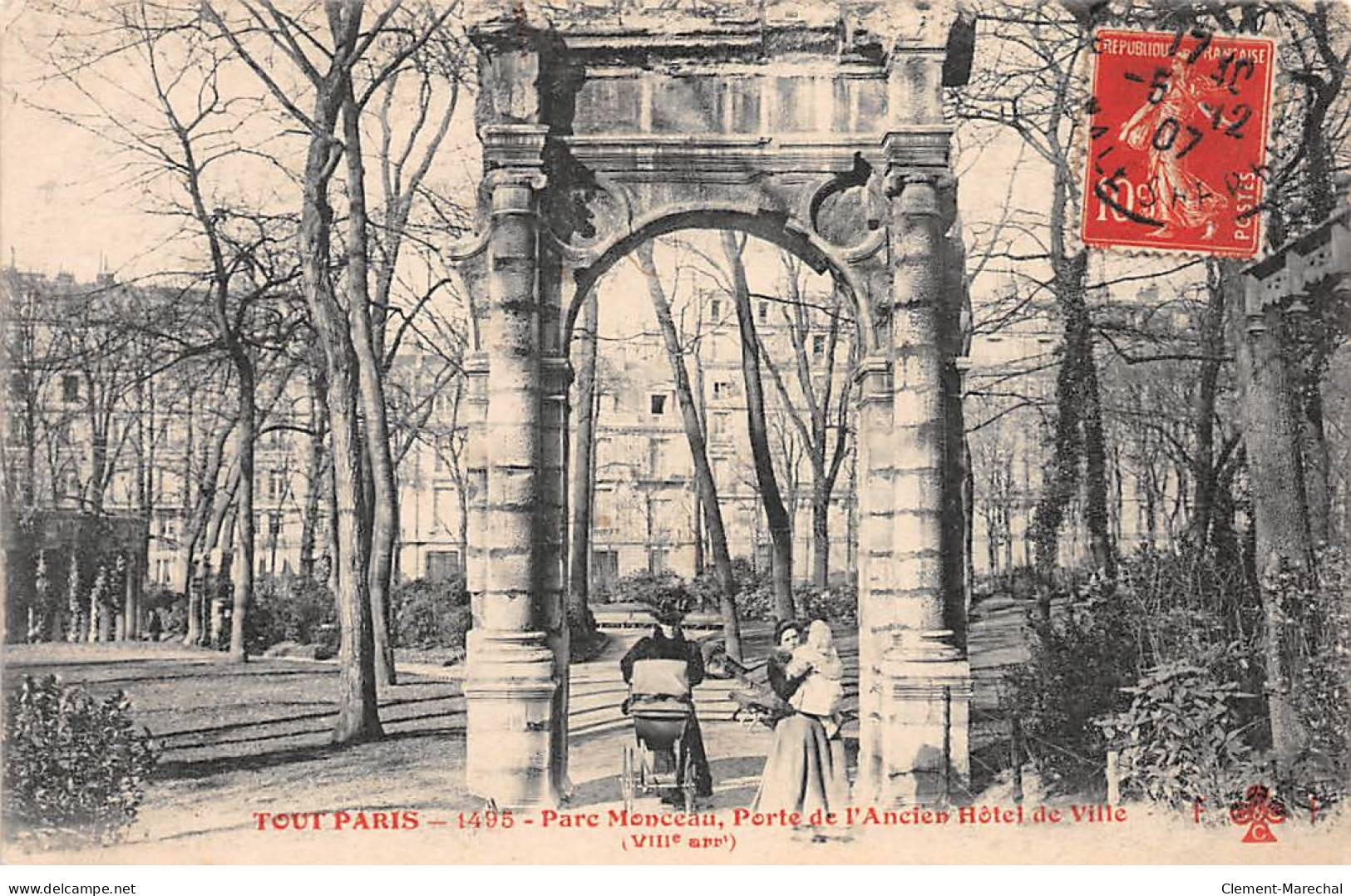 TOUT PARIS - Parc Monceau - Porte De L'Ancien Hôtel De Ville - Très Bon état - Squares