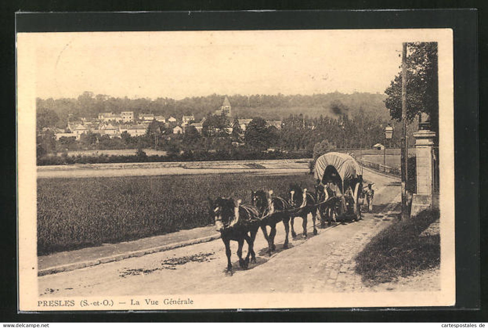 CPA Presles, La Vue Generale  - Presles