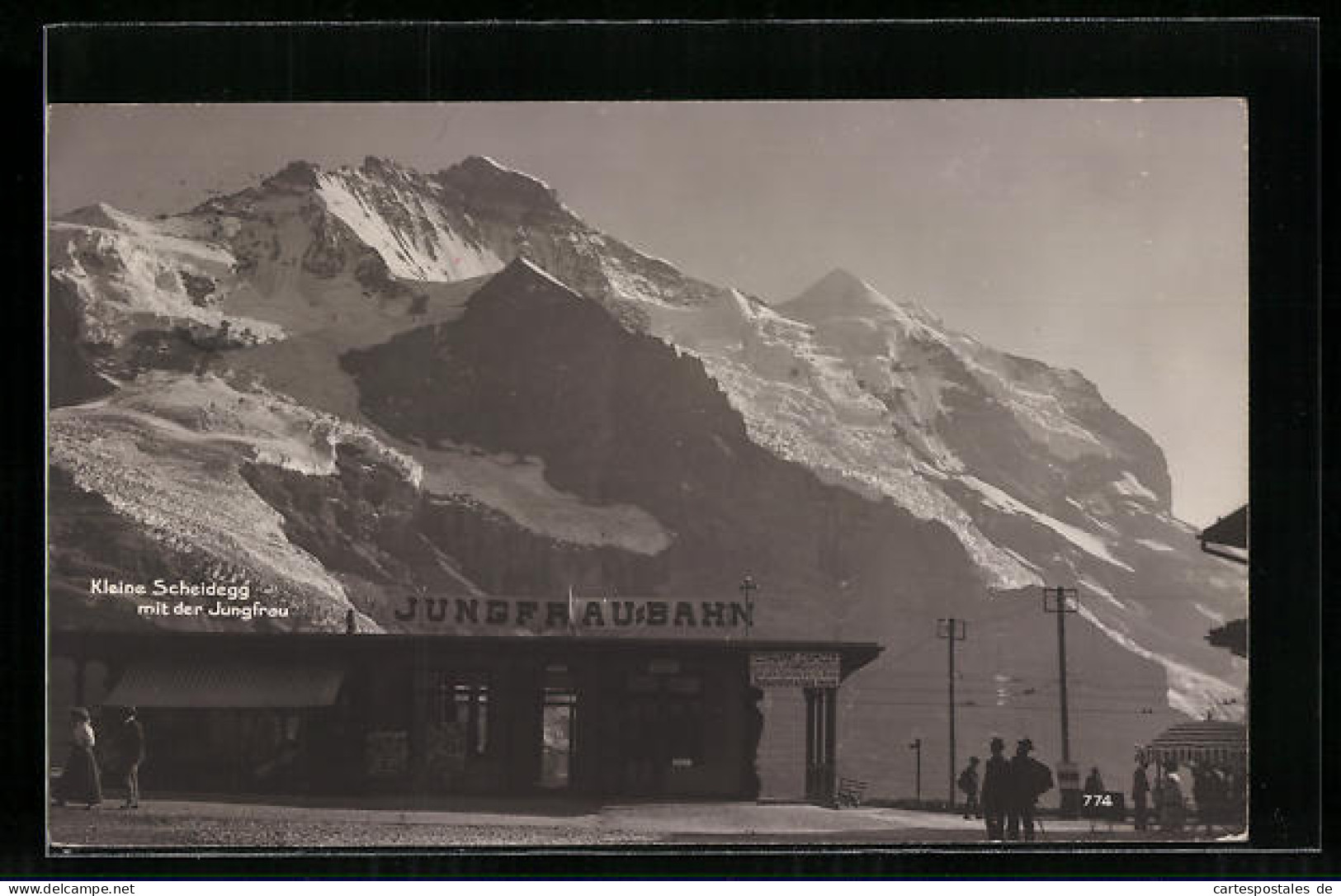 AK Station Der Jungfraubahn, Kleine Scheidegg Mit Der Jungfrau  - Autres & Non Classés