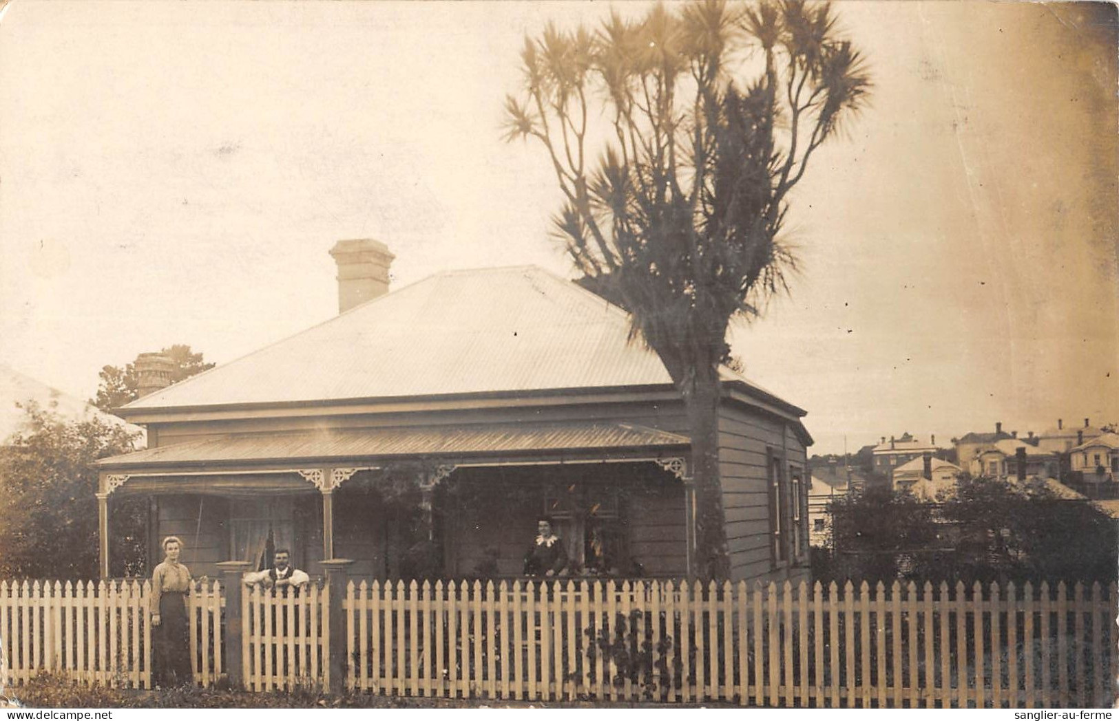 CPA AUSTRALIE / CARTE PHOTO / SITUEE A ADELAIDE AU VERSO - Sonstige & Ohne Zuordnung