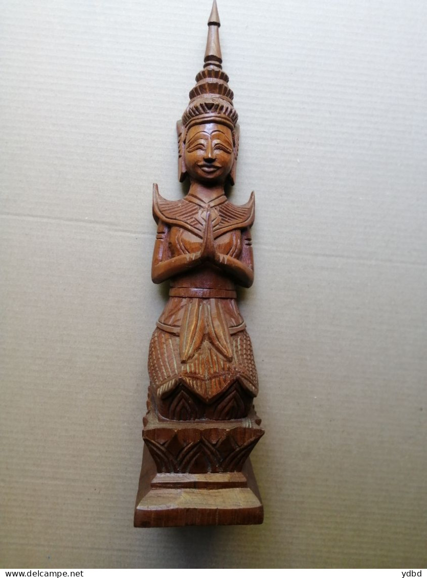 STATUE EN BOIS SCULPTE DE DIVINITE HINDOU - Arte Asiático