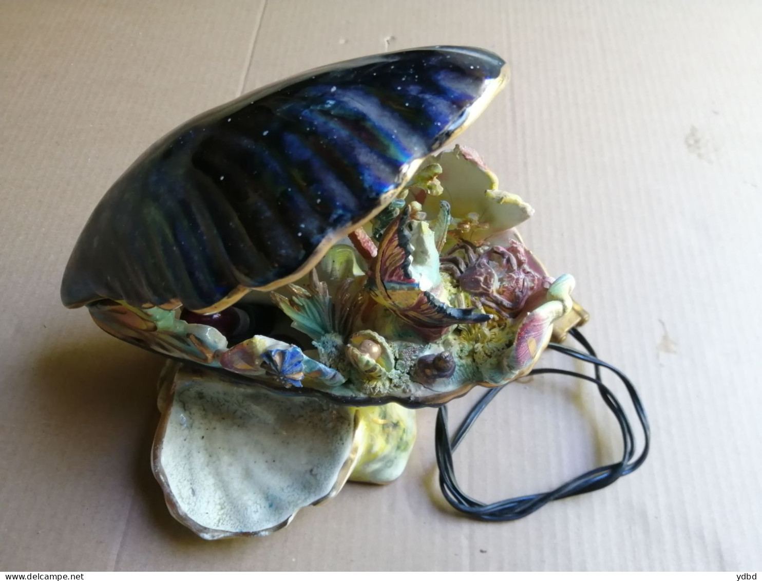 UNE LAMPE VEILLEUSE COQUILLAGE ET POISSONS STYLE VALLAURIS - Luminaires & Lustres