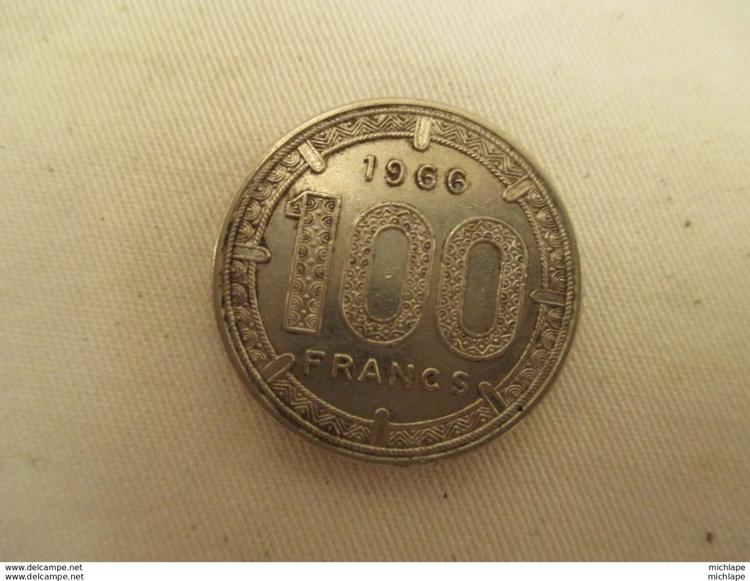 Afrique  Equatoriale  100 Francs 1966 - Other & Unclassified