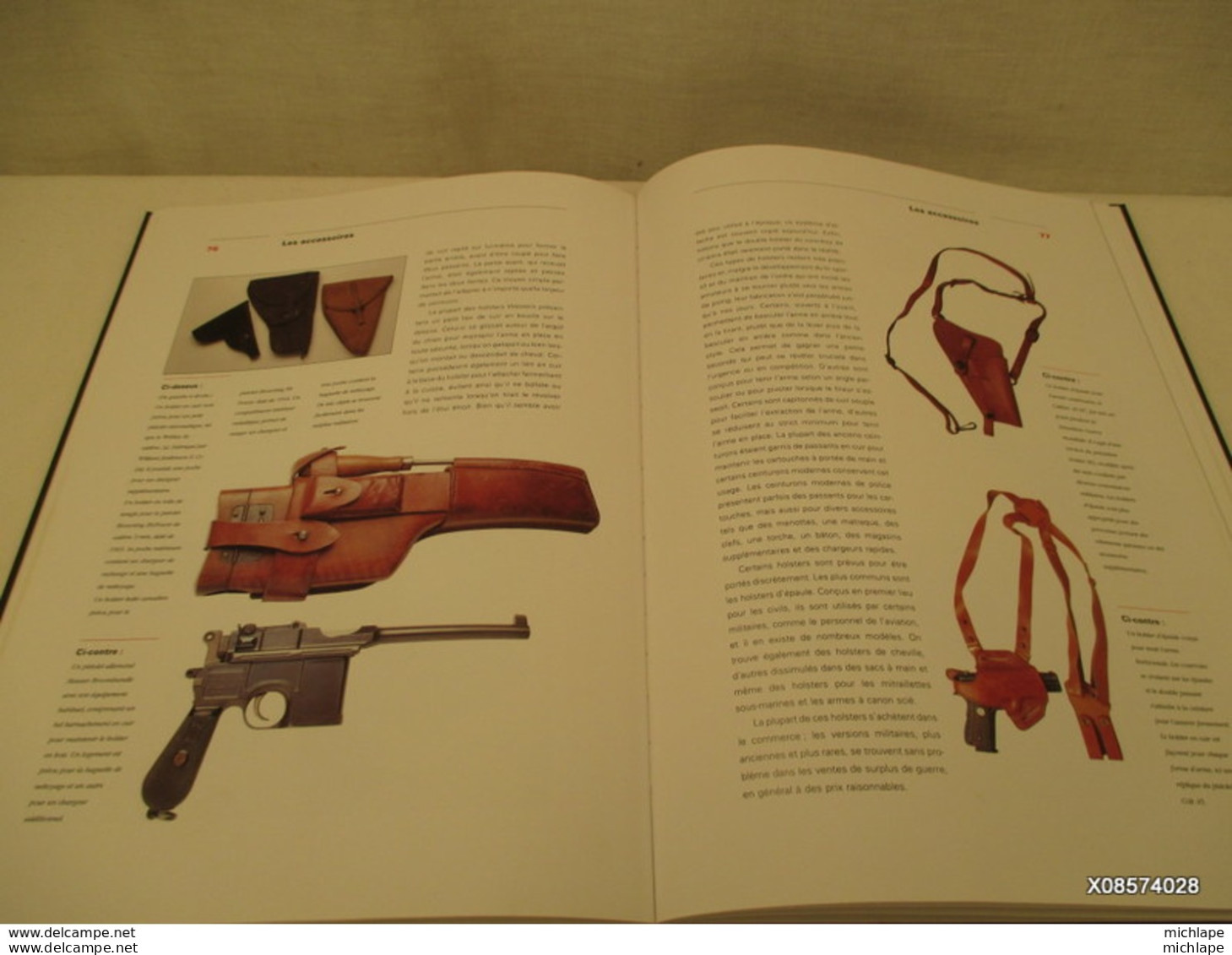 LIVRE  - les armes de poing  -  edition 1994 - format 33 cm X 24 cm - 112 pages  tres bon etat