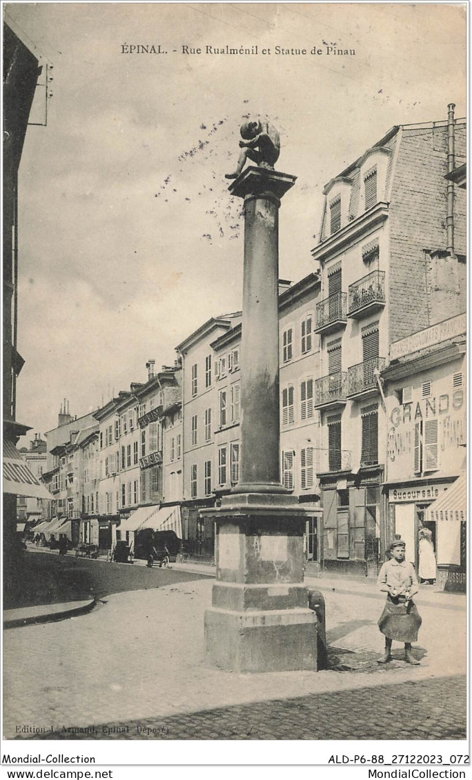 ALDP6-88-0537 - EPINAL - Rue Rualménil Et Statue De Pinau - Epinal
